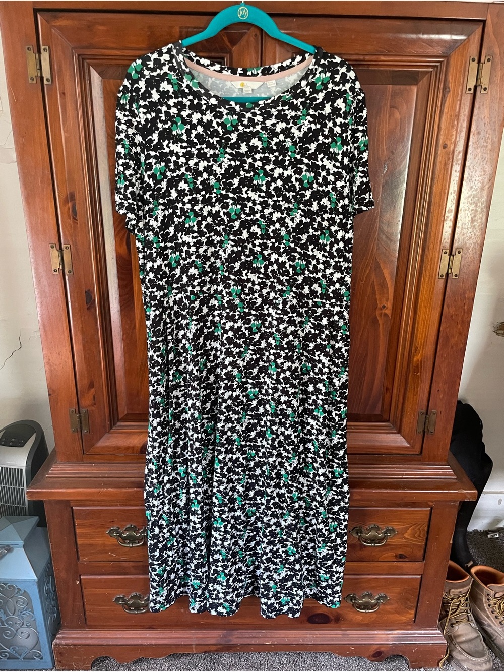 Boden Black, White & Green Floral-Print Midi Dress
